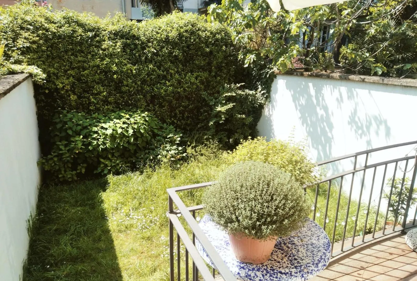 Casa Mari - Free Secure Parking, Breakfast, Private Bathroom, Wifi, Garden, Aircon, 3 Min Walk To Metro And Train Station Milano 0*,